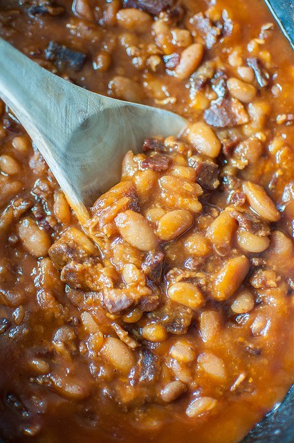 Maple Chipotle Baked Beans - Meg's Everyday Indulgence