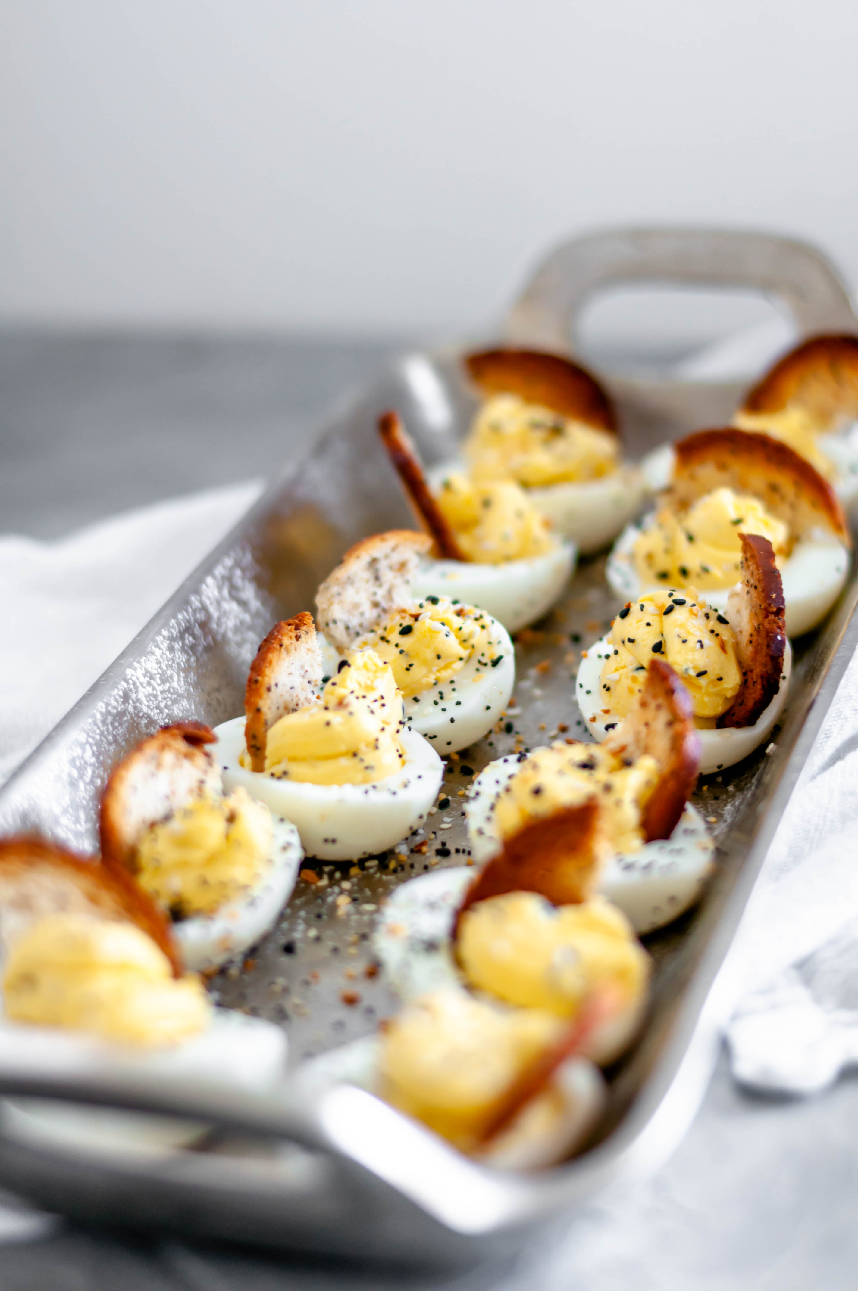Perfect Soft-Boiled Eggs With Everything Bagel Seasoning